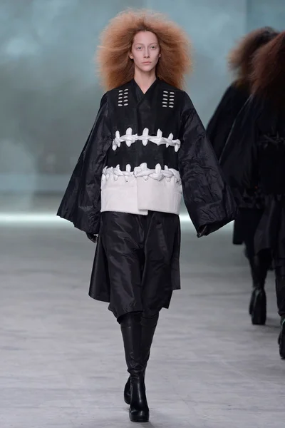 Look 36